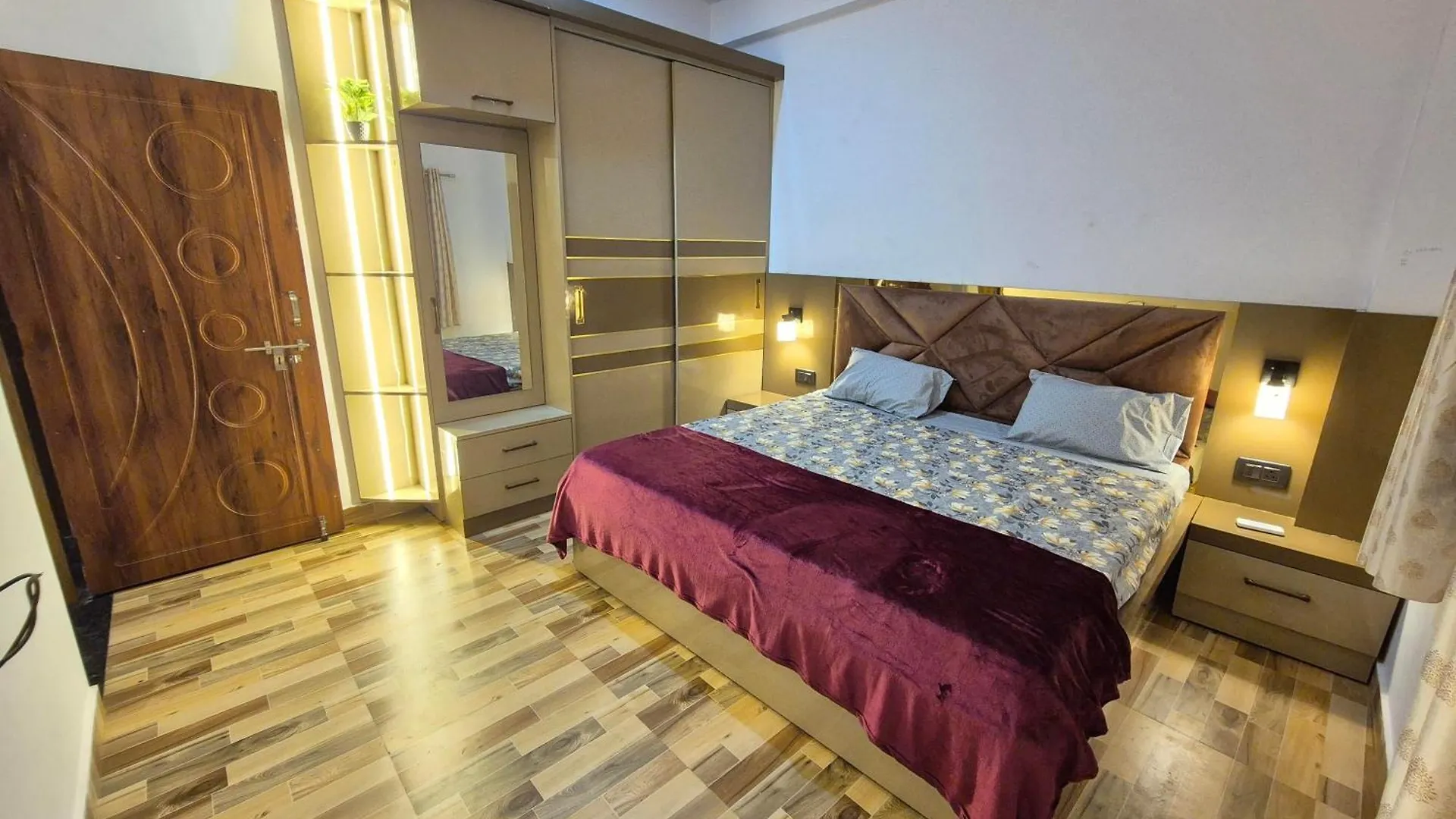 Επικοινωνία με το Zucross Homestay